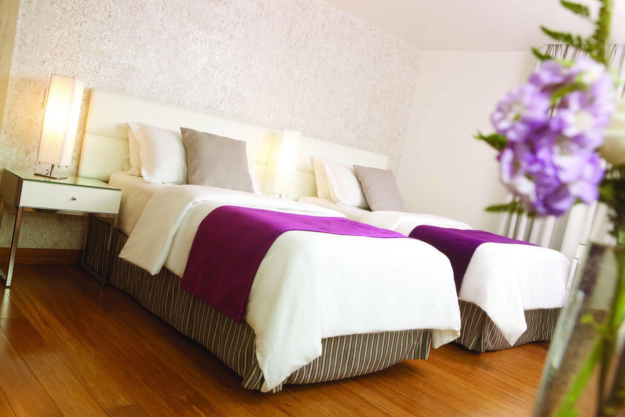 Hotel Rio Amazonas Quito Ngoại thất bức ảnh